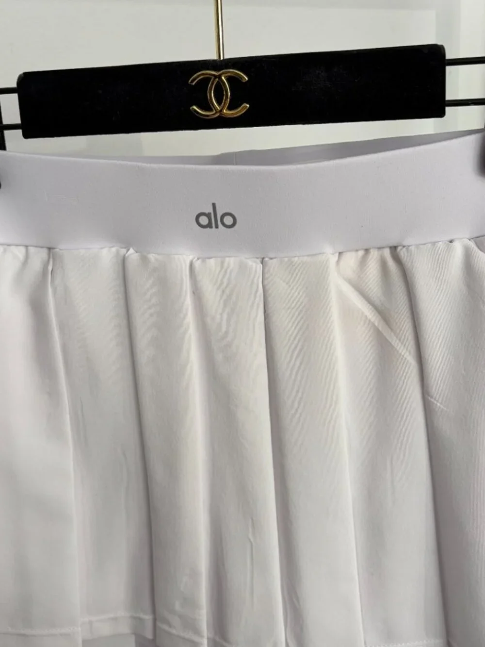 Alo New Double-Layer Pleated Mini Skirt